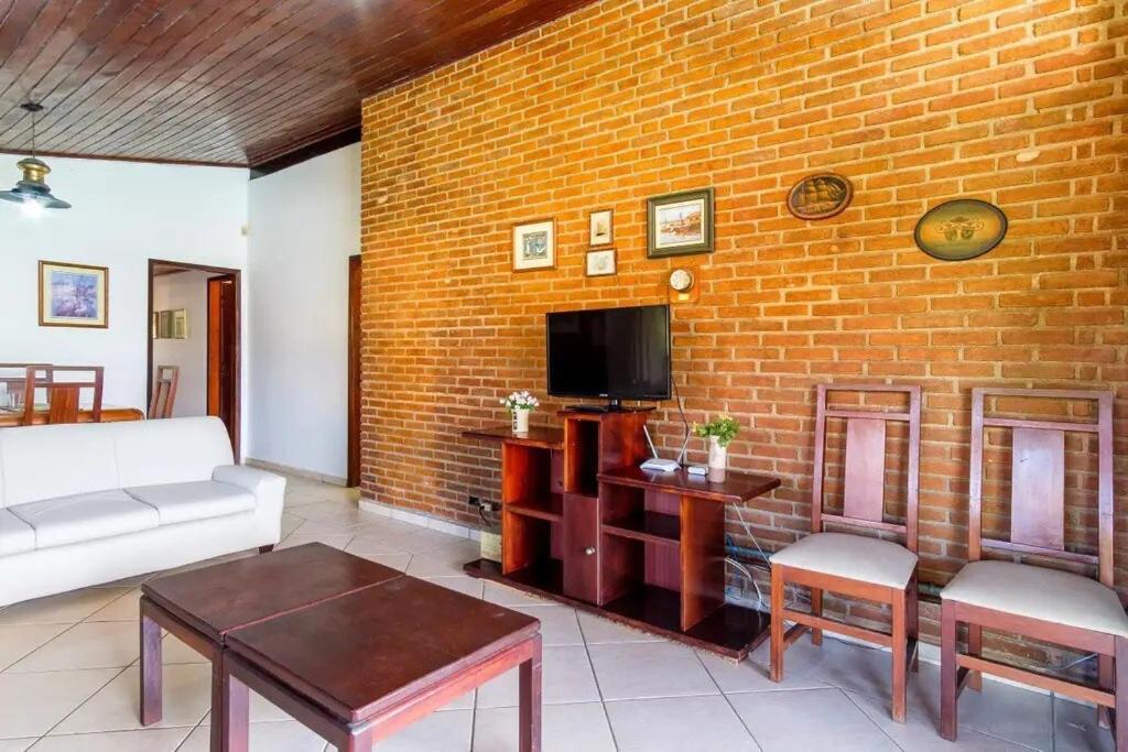 Bh4 - Bh4: Casa Com Piscina Ao Lado Da Praia Grande Ubatuba Exterior foto