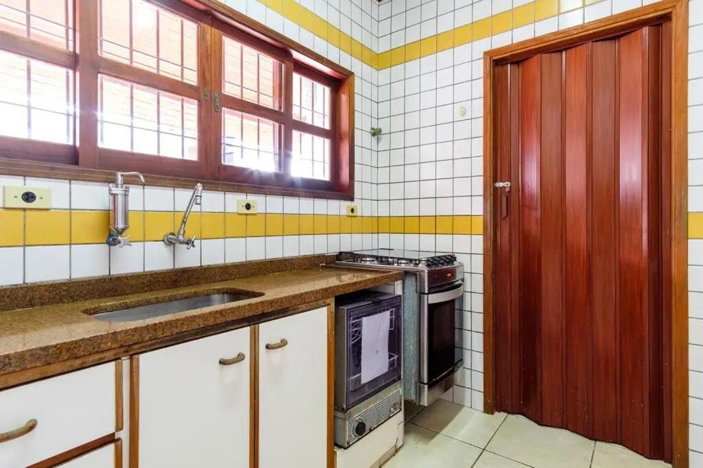 Bh4 - Bh4: Casa Com Piscina Ao Lado Da Praia Grande Ubatuba Exterior foto