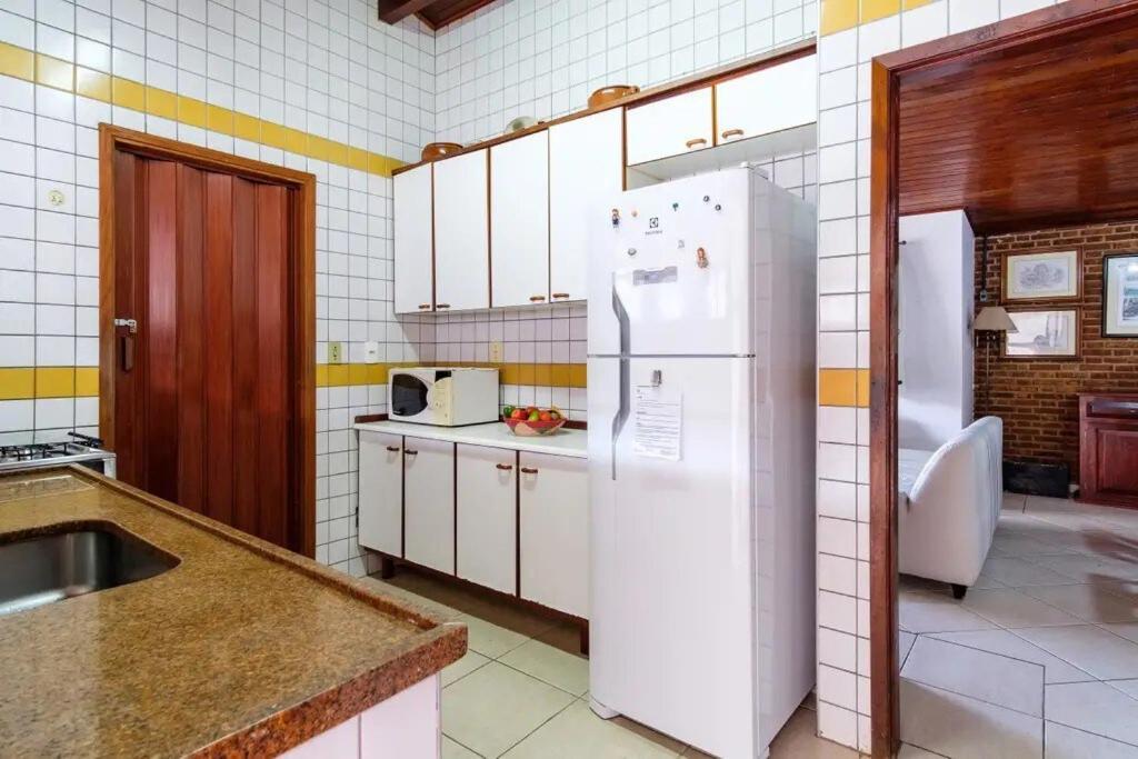 Bh4 - Bh4: Casa Com Piscina Ao Lado Da Praia Grande Ubatuba Exterior foto